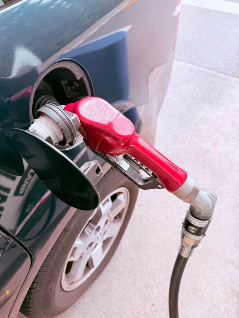 Fra benzintank til strømkabel